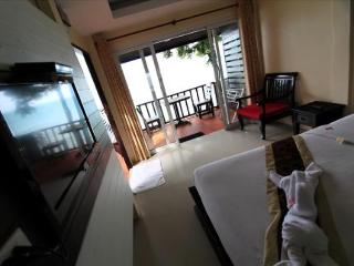 Room thumbnail 28