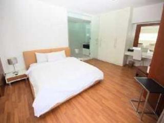 Room thumbnail 11