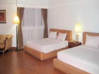 Room thumbnail 14