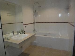 Room thumbnail 22