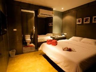 Room thumbnail 42