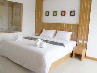 General view thumbnail 8