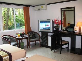 Room thumbnail 2