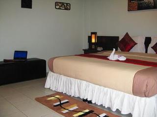 Room thumbnail 5