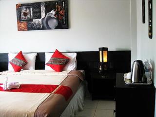 Room thumbnail 7