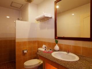 Room thumbnail 5