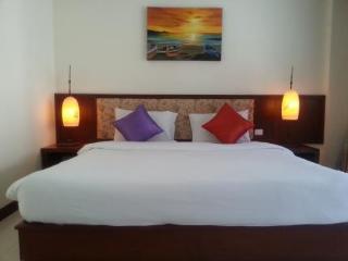 Room thumbnail 32