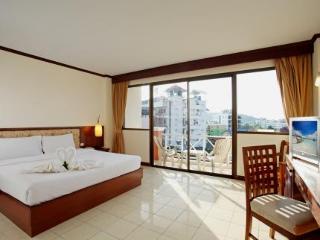 Room thumbnail 37