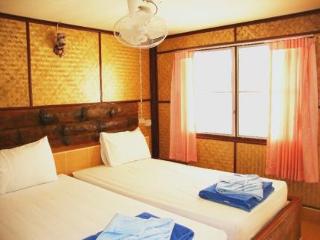 Room thumbnail 5