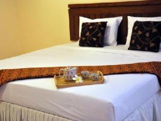 Room thumbnail 2