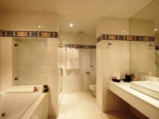 Room thumbnail 10