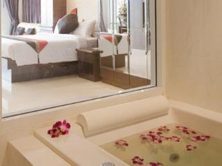 Room thumbnail 11