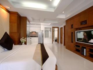 Room thumbnail 14