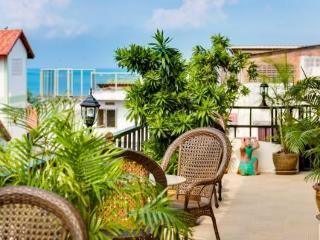 Terrace thumbnail 48