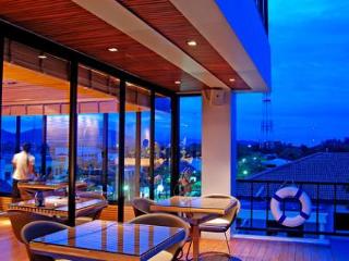 Restaurant thumbnail 15