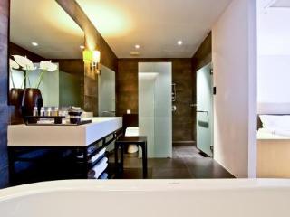 Room thumbnail 39