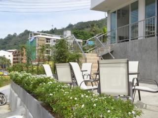 General view thumbnail 3
