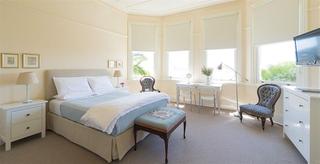Room thumbnail 15