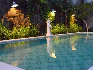 Pool thumbnail 3