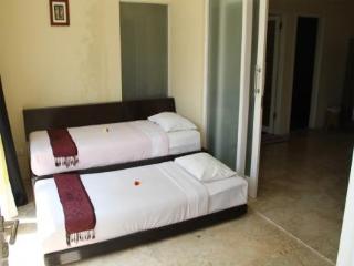 Room thumbnail 11