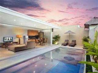 Pool thumbnail 20