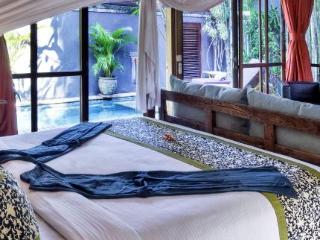 Room thumbnail 49
