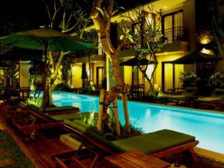 Pool thumbnail 17