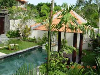Pool thumbnail 24