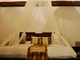 Room thumbnail 2