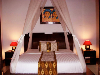 Room thumbnail 5
