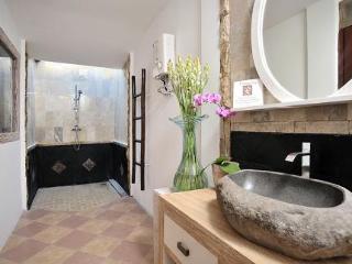Room thumbnail 18