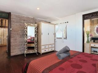 Room thumbnail 19