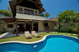 Pool thumbnail 3