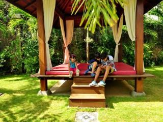 Terrace thumbnail 17