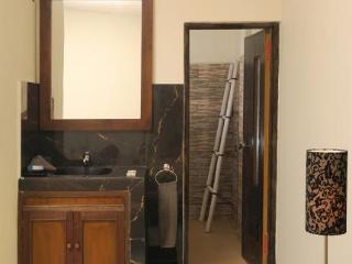 Room thumbnail 13