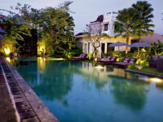 Pool thumbnail 24