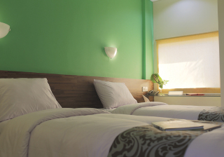 Room thumbnail 3