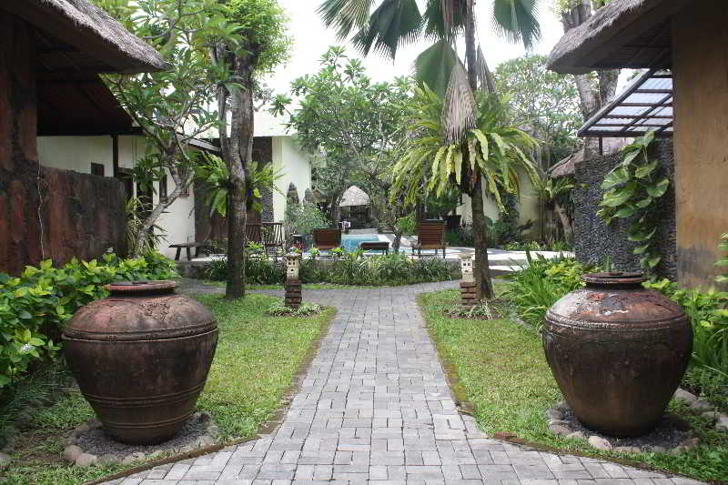 Terrace thumbnail 20