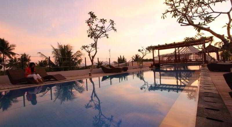 Pool thumbnail 3