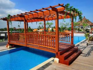 Pool thumbnail 38