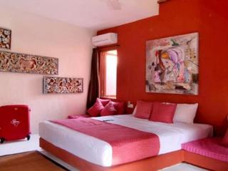 Room thumbnail 7