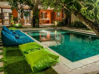 Pool thumbnail 38