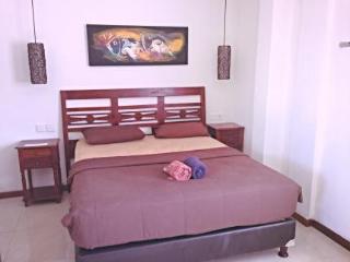 Room thumbnail 1