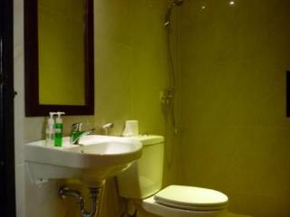 Room thumbnail 7