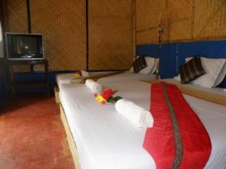Room thumbnail 9