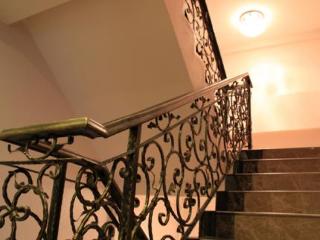 General view thumbnail 12