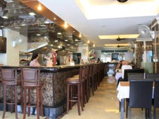 Restaurant thumbnail 16