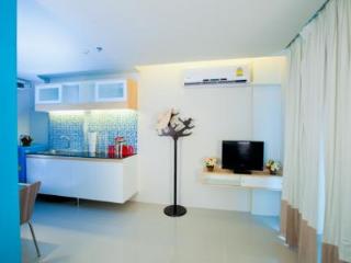 Room thumbnail 12