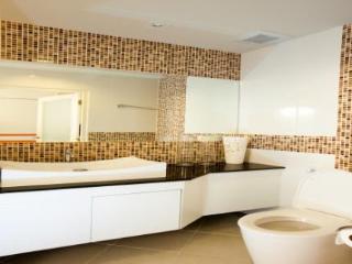 Room thumbnail 23