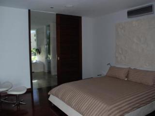 General view thumbnail 29